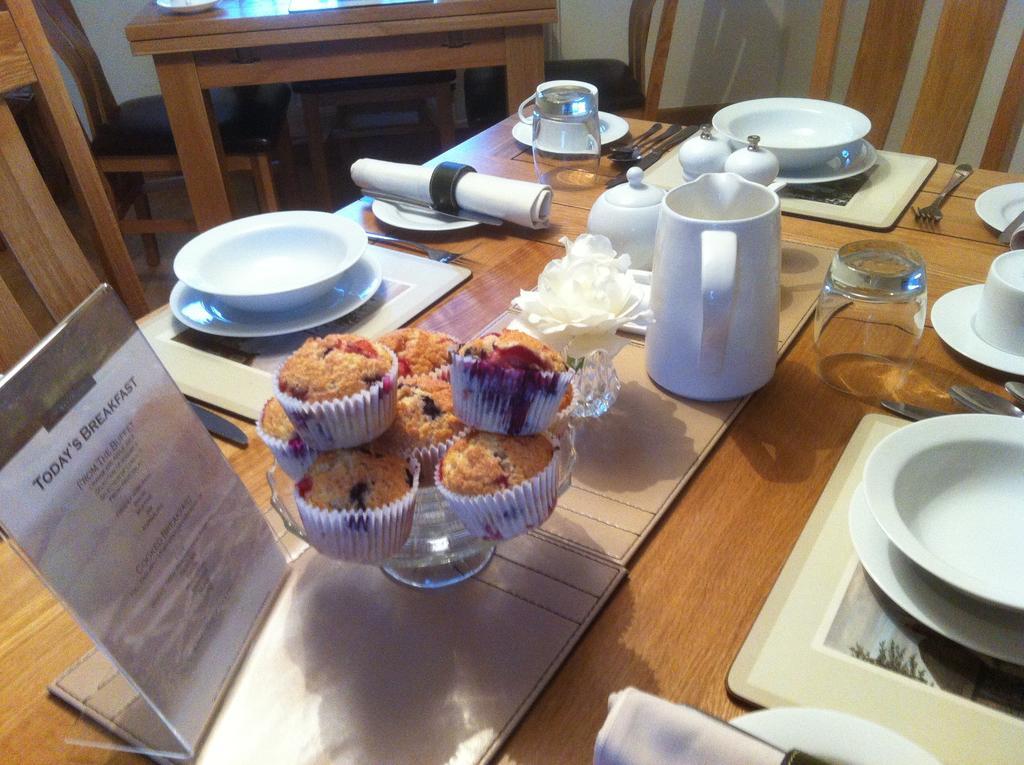 The Westwoods Bed & Breakfast Екстериор снимка