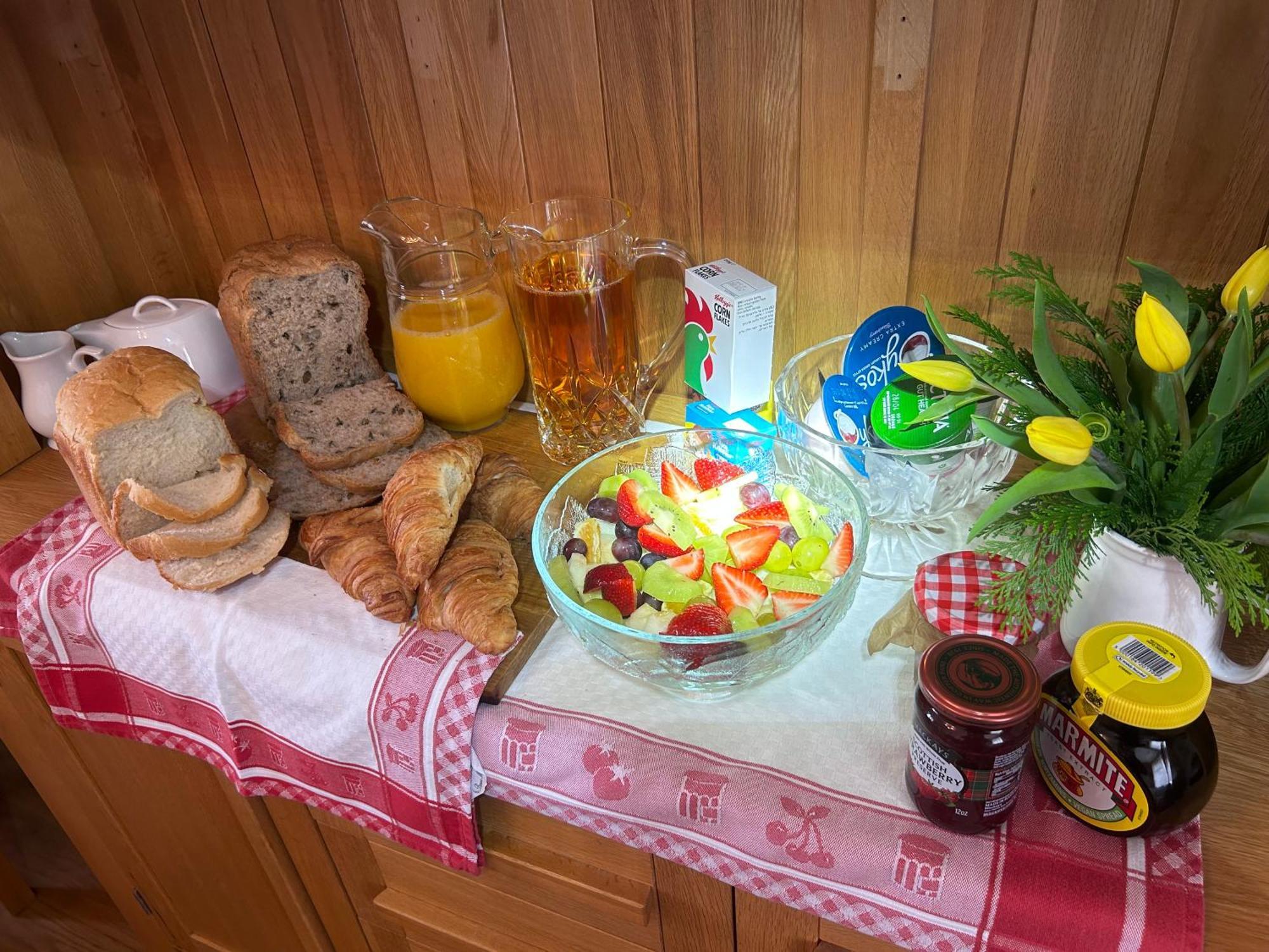 The Westwoods Bed & Breakfast Екстериор снимка